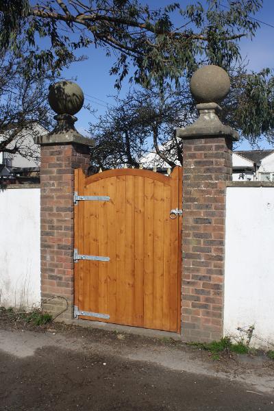 Flood Gates Made To Measure by the Flood Door People.